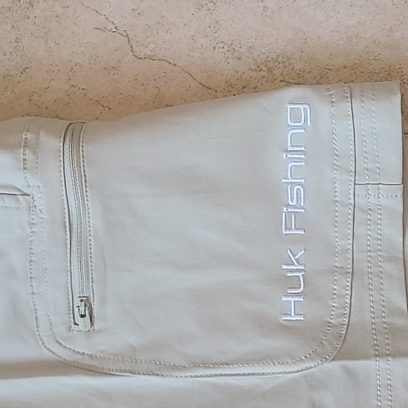 HUK men's fishing shorts - Picture 2 of 10